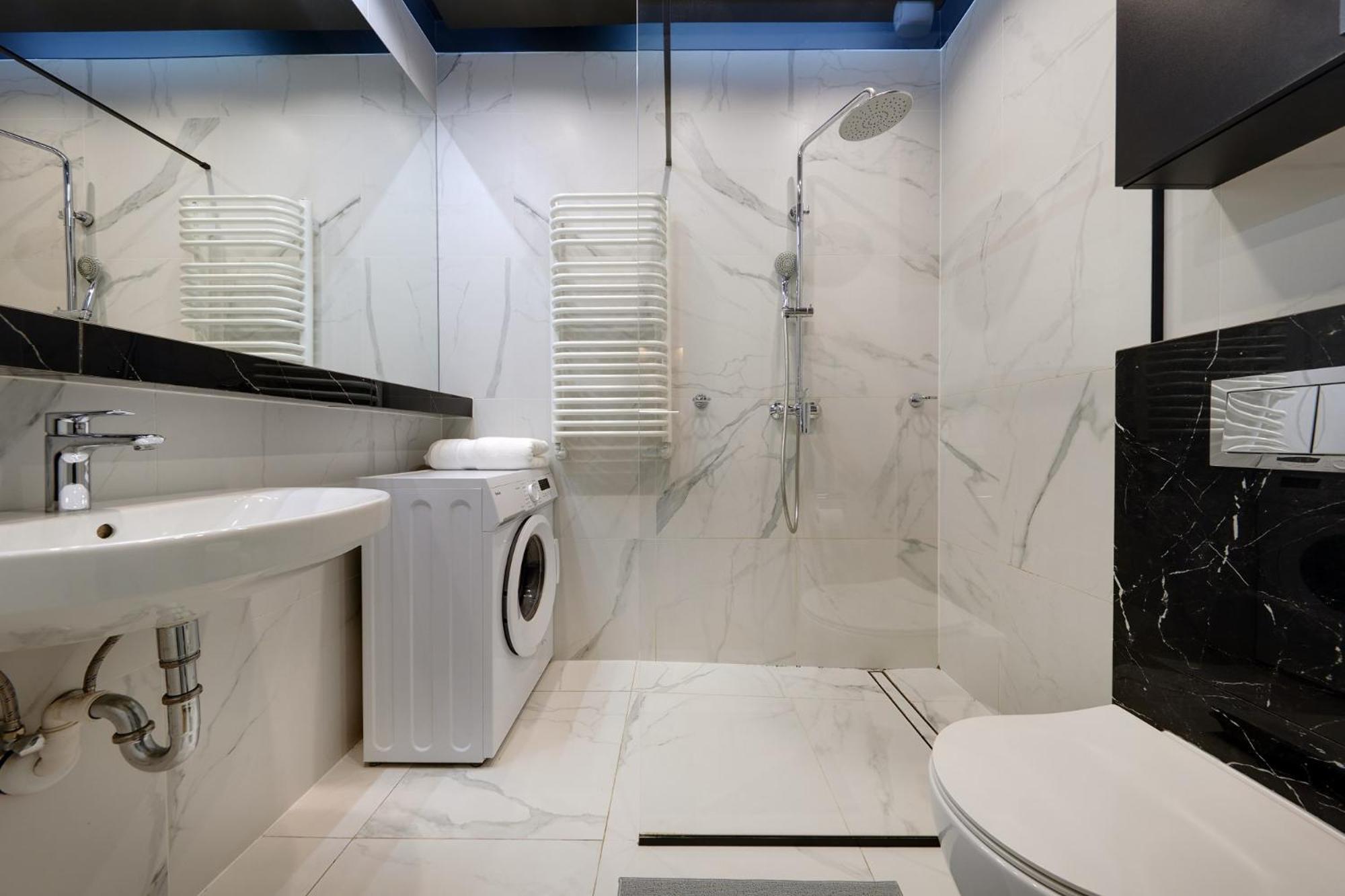 Central Apartments Katowice - City Center - Chic And Luxury - S59 Dış mekan fotoğraf